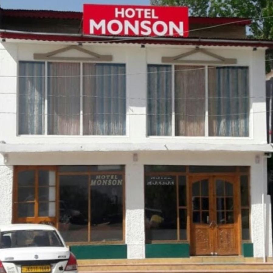 Hotel Monson Srīnagar Exteriér fotografie